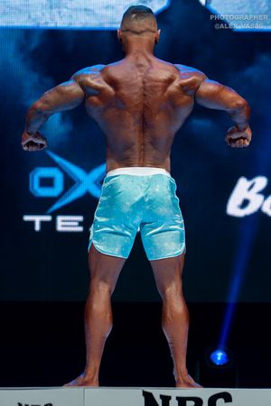 MEN'S PHYSIQUE +179